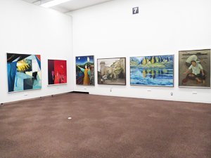 絵画 公募展 | 委員作品が多い第7室