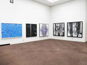 絵画 公募展 | 抽象作品を集めた第8室
